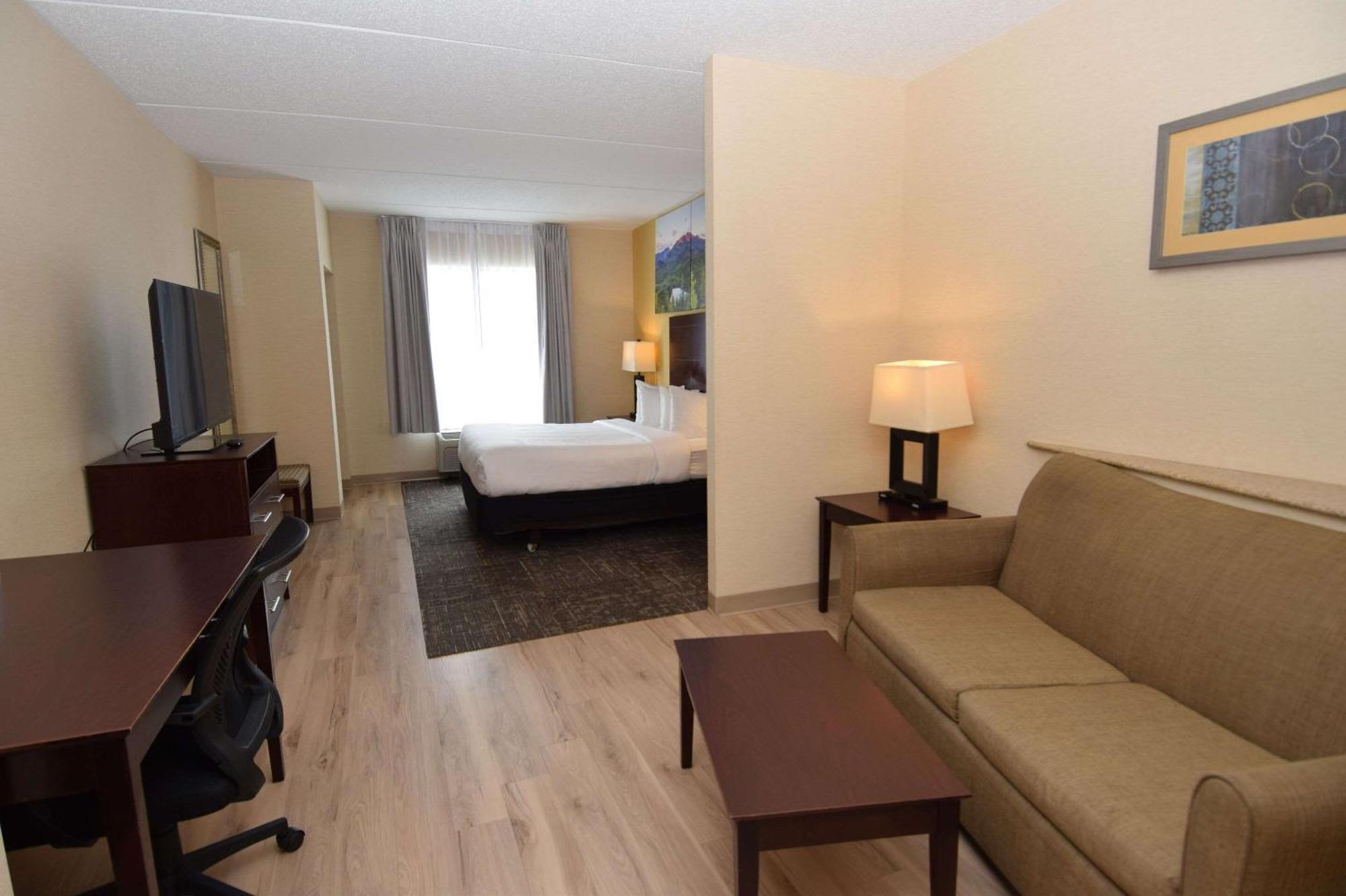 Cicero Grand - Syracuse North Hotel Exterior photo