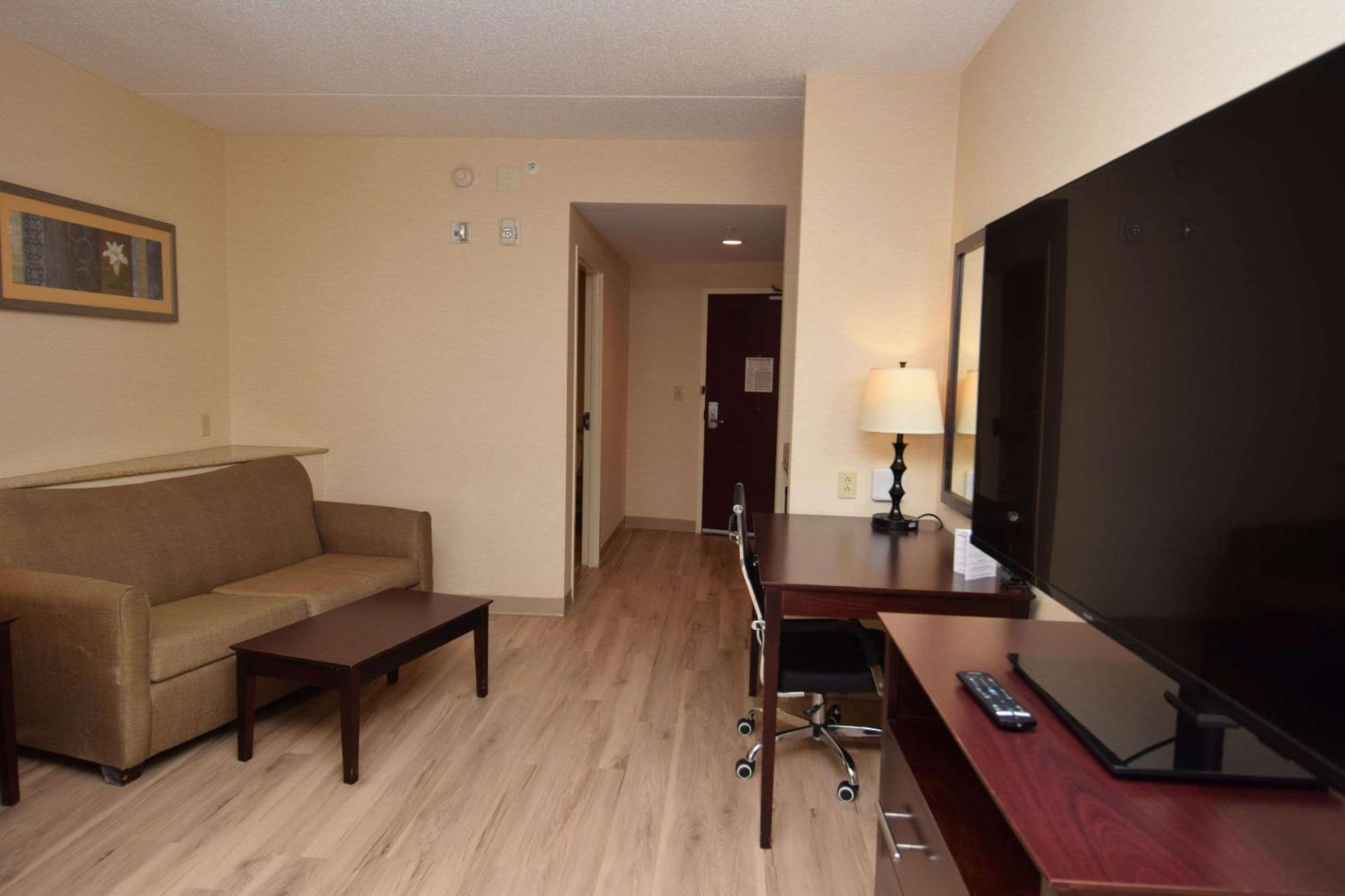Cicero Grand - Syracuse North Hotel Exterior photo